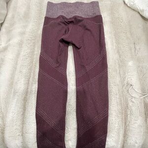 Sz. S Athleta sparkle burgundy leggings, workout pants.